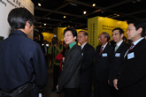 Mrs Carrie LAM CHENG Yuet-ngor, GBS, JP and other guests viewing exhibition