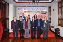 Group photo of Mrs Cherry TSE LING Kit-ching, JP with donors of the Trust