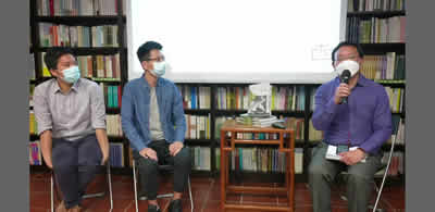 Photo of book launching talk